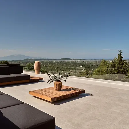 别墅 Marisia Luxury Villa, An Acre Of Endless Blue By Mindyourvilla *