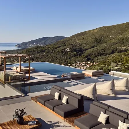 Marisia Luxury Villa, An Acre Of Endless Blue By Mindyourvilla