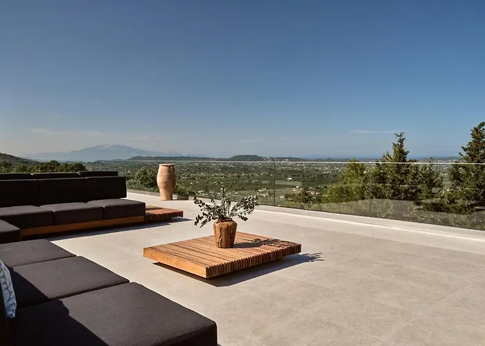 Willa Marisia Luxury Villa, An Acre Of Endless Blue By Mindyourvilla *