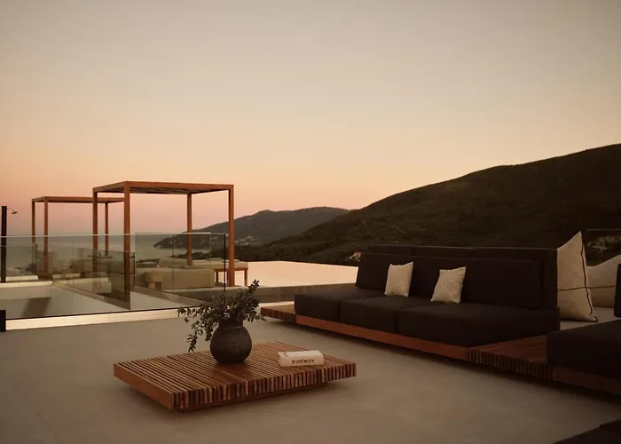 Marisia Luxury Villa, An Acre Of Endless Blue By Mindyourvilla Willa Lithakia (Zakynthos)