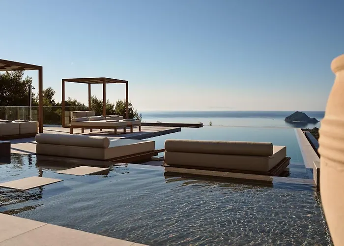 Willa Marisia Luxury Villa, An Acre Of Endless Blue By Mindyourvilla *