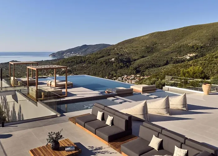 Marisia Luxury Villa, An Acre Of Endless Blue By Mindyourvilla