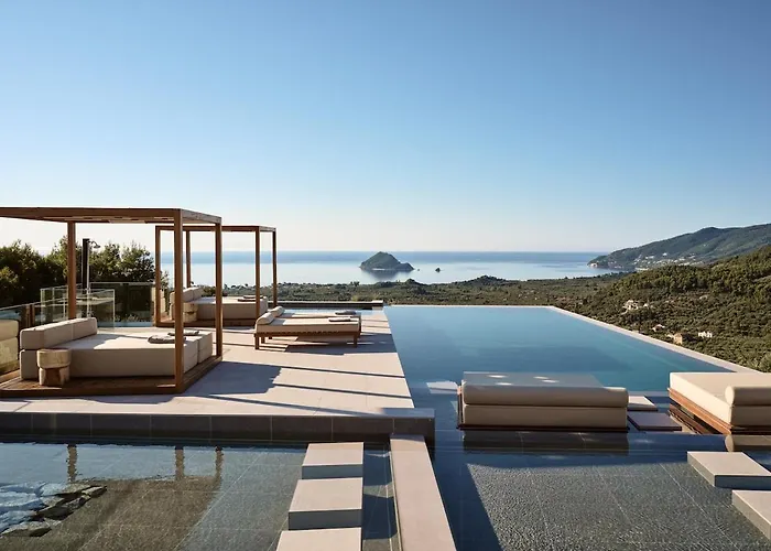 Willa Marisia Luxury Villa, An Acre Of Endless Blue By Mindyourvilla *